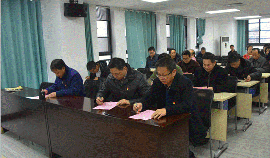 成人直播网站
选举3